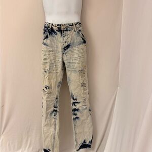 Men's Relaxed Fit Jeans in Blue and Cream